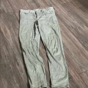 Green jeggings